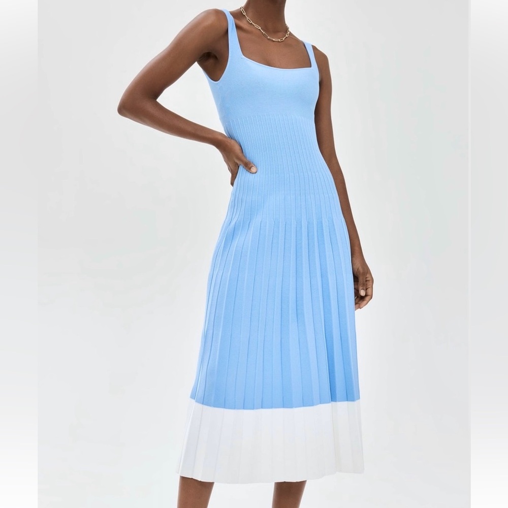 🌺🎉HP🎉🌺 NWT Staud Ellison Pleated Midi Dress Blue White 🌟Rare🌟 - Picture 3 of 15